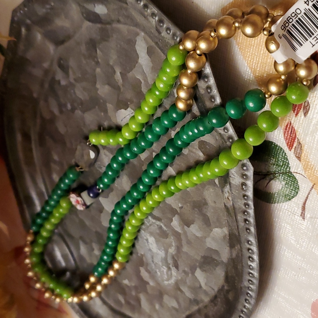 Green And Gold Necklace 20$